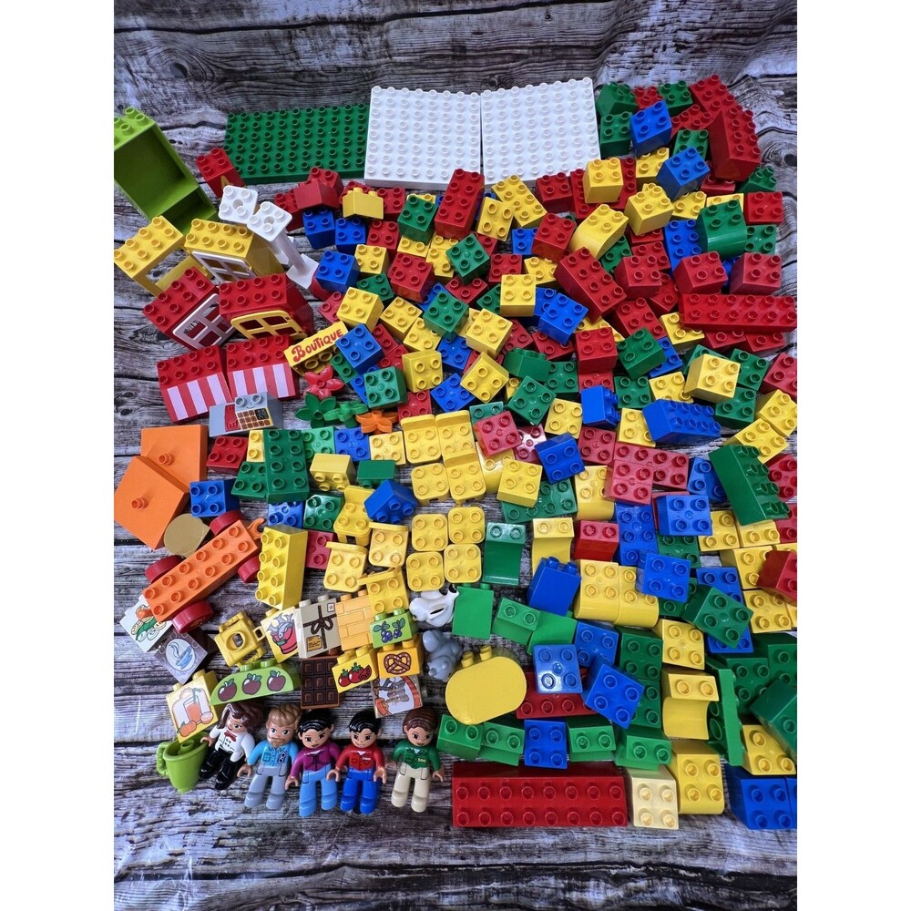 Massive Lot of 261 Lego Duplo W/Minifigs, Animal, Food, Chairs, Windows (6+ Lbs)
